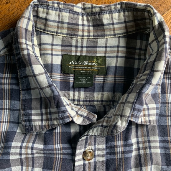 🎉Plaid Button Up Shirt - Picture 9 of 9